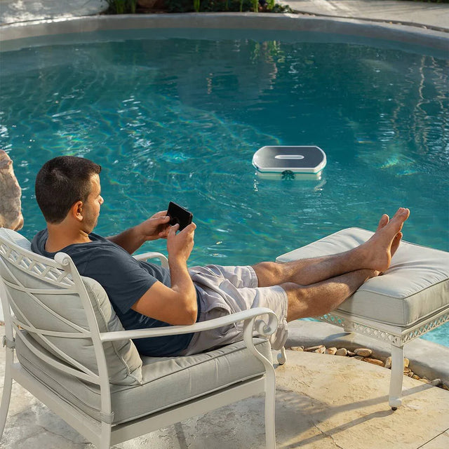 Maytronics Dolphin Skimmi Sans Fil - Robot Nettoyeur de Surface